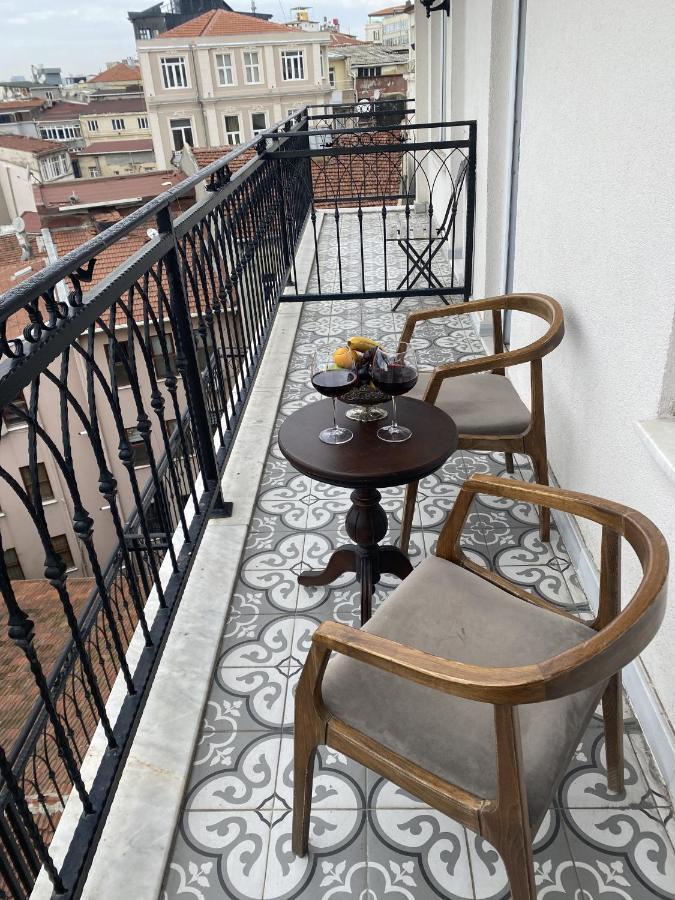 Meroddi La Porta Isztambul Kültér fotó